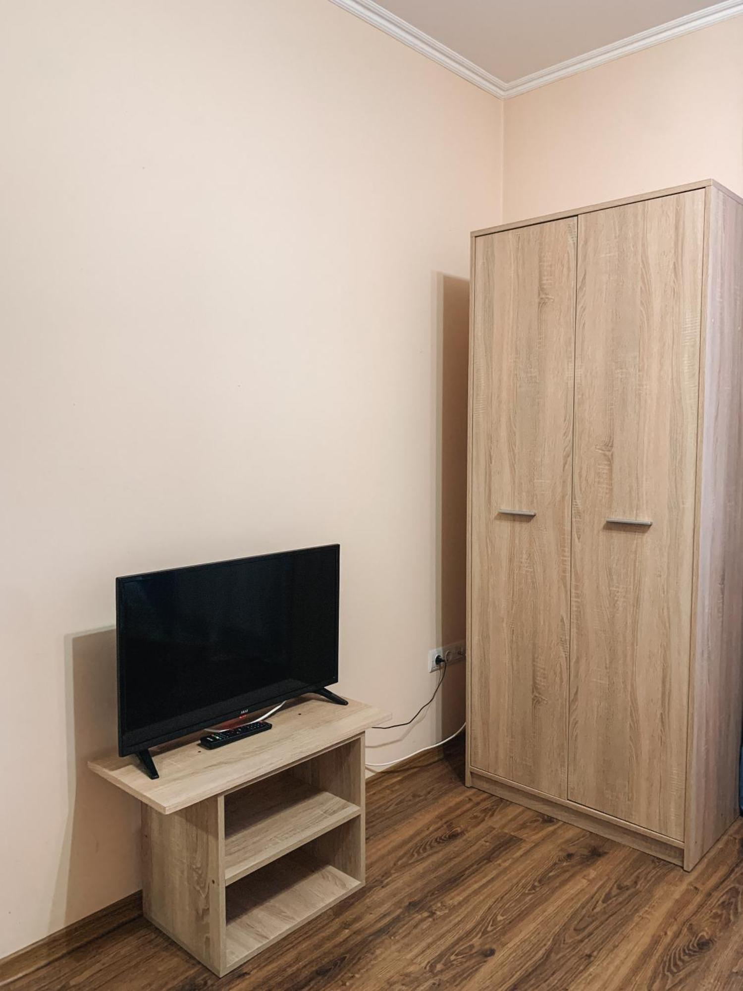 Apartments Domovik Parkaniya, 2A Mukachevo Exterior foto