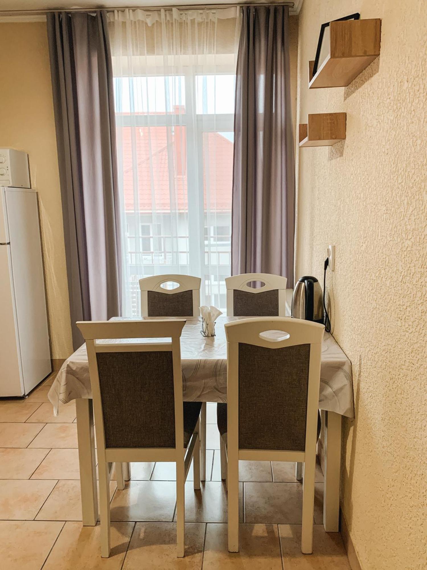 Apartments Domovik Parkaniya, 2A Mukachevo Exterior foto